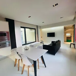  Appartement Down Town Penthouse With Private Parking