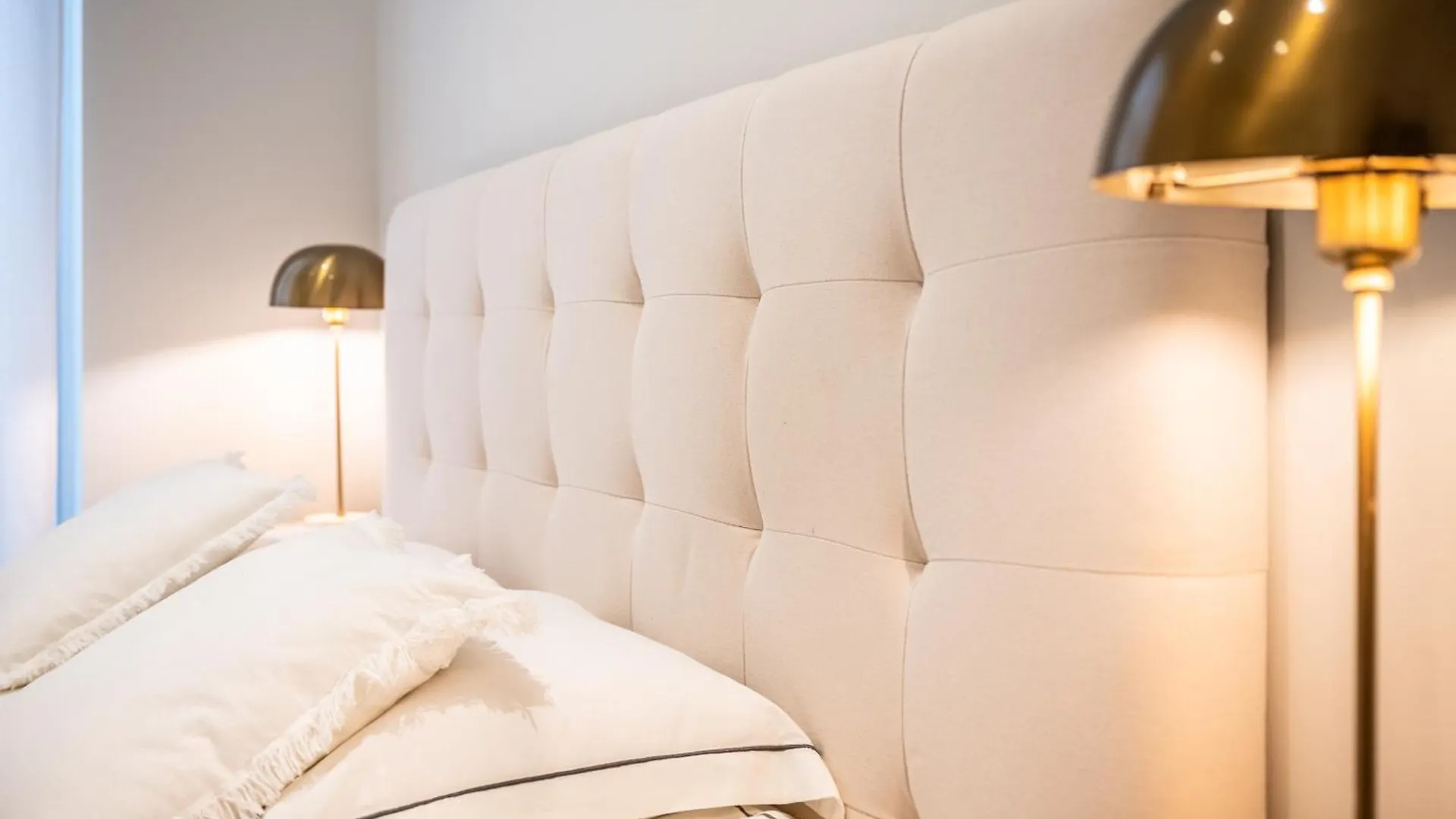 Brussels Centre Bnb Sablon I, II Et V 0*,  Belgium